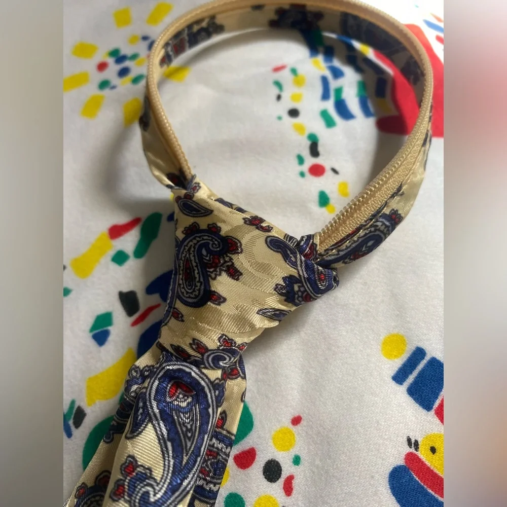 Small Little Kids Adjustable Paisley Patterned Tie
